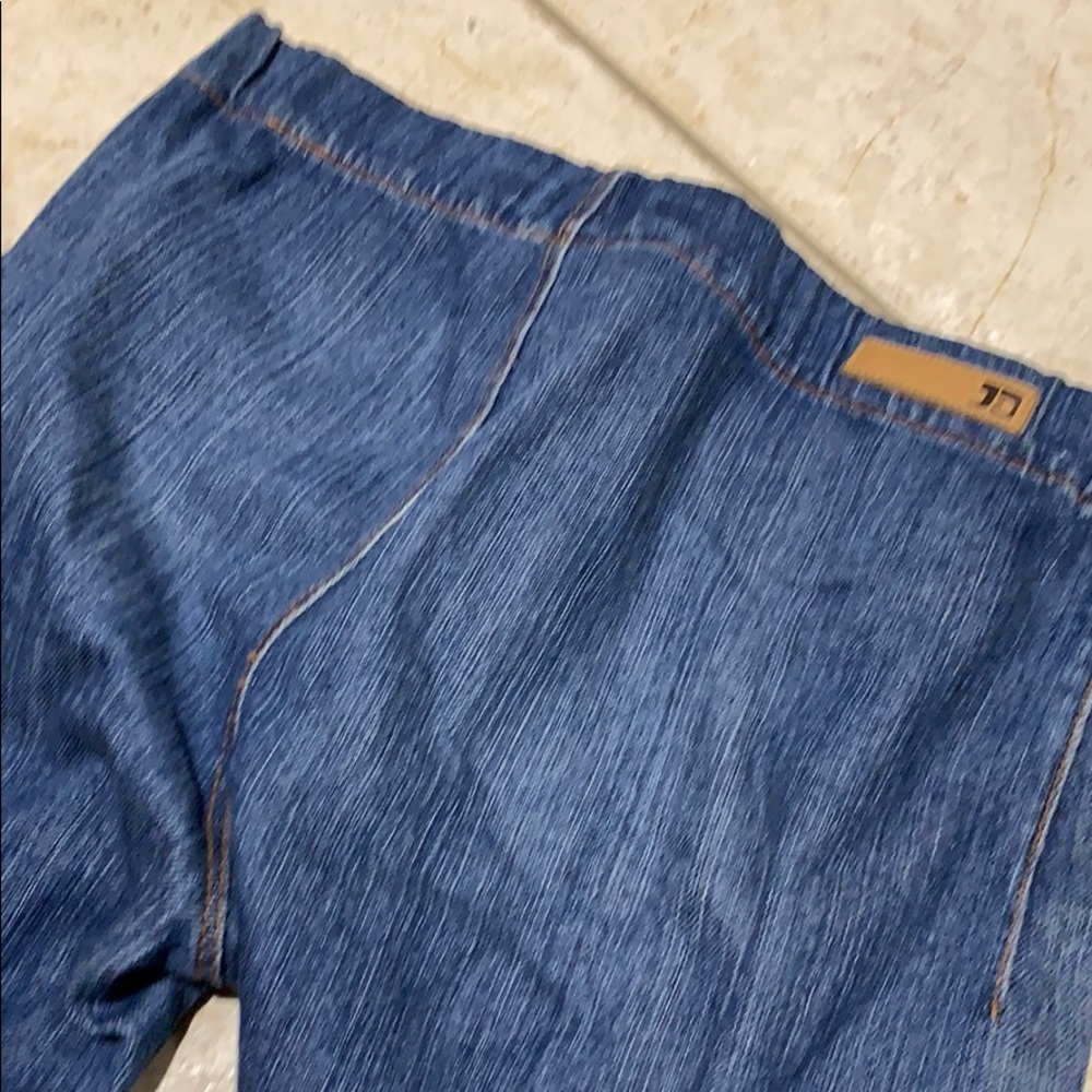 Joe’s Ripped Jeggings - Picture 5 of 5
